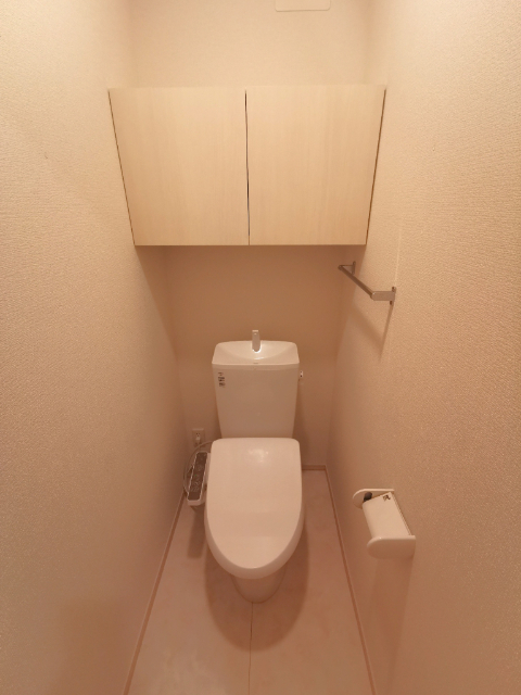 トイレ　温水洋室別途参考写真洗浄便座