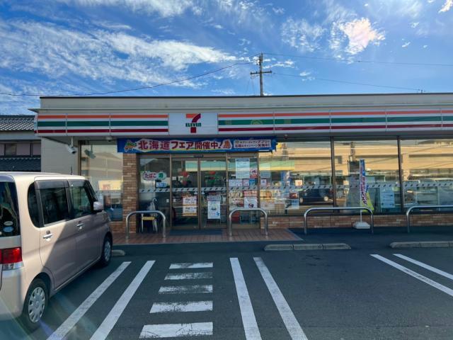 コンビニ　セブンイレブン浜松布橋2丁目店（コンビニ）まで645m