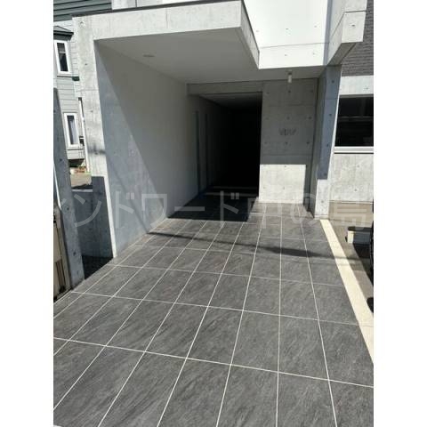 エントランス　詳細は、ウィンドワード中の島店までご相談下さい。