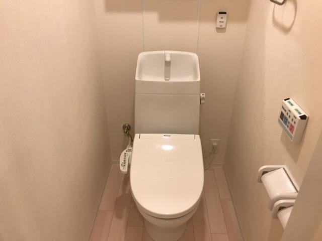 トイレ　シャワー付トイレ