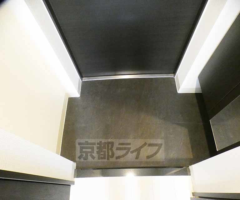 玄関　靴収納つきの玄関