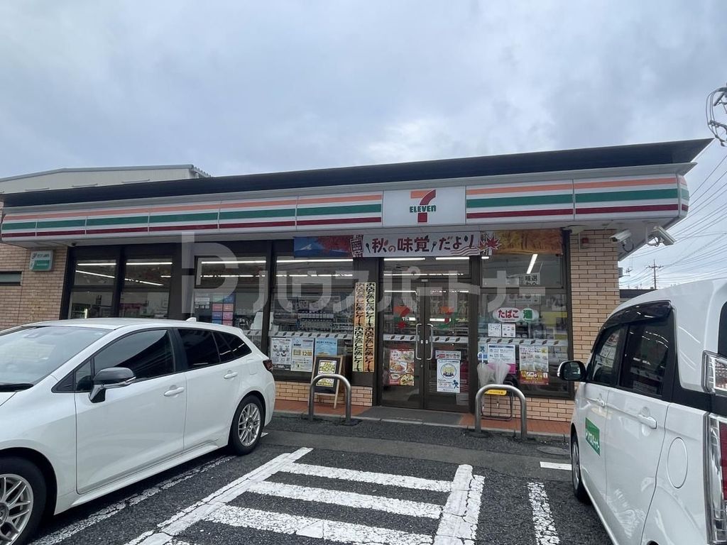 コンビニ　セブンイレブンさいたま別所町店（コンビニ）まで390m