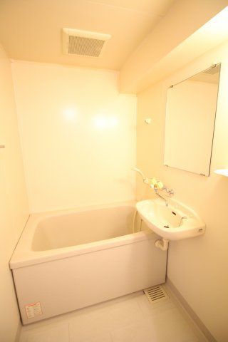 バス・シャワールーム　（別タイプ参考写真）王子スカイパレス　北区豊島1