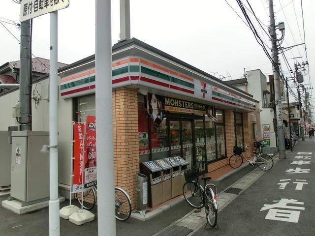 コンビニ　セブンイレブン松戸栄町三丁目店（コンビニ）まで370m