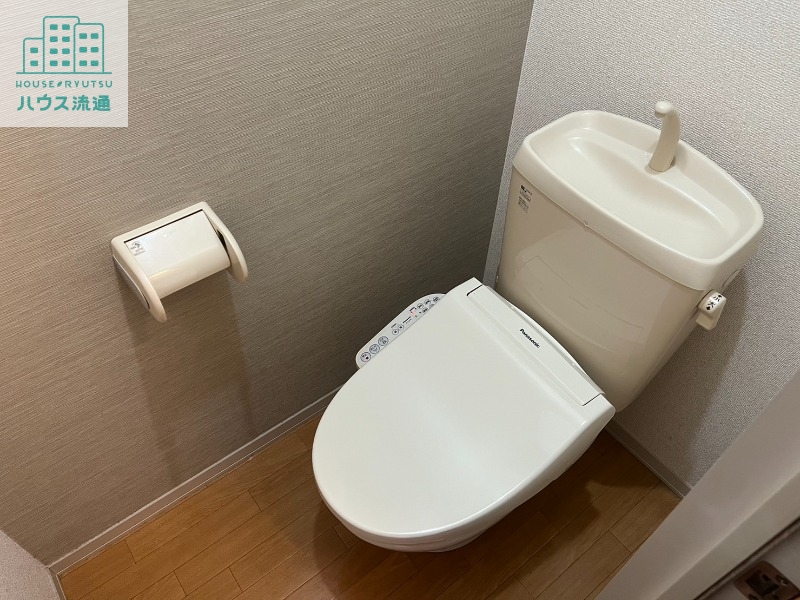 トイレ　※同タイプ別号室のお写真です