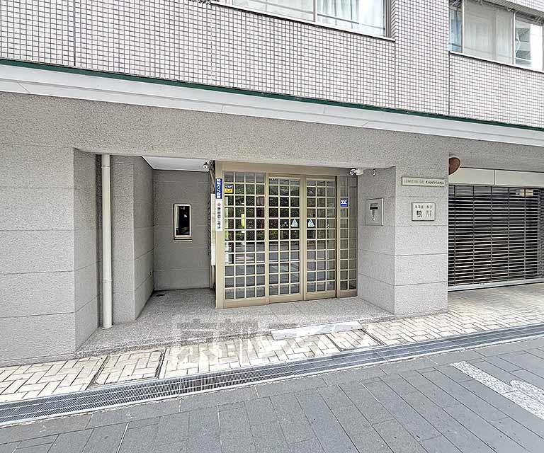 エントランス