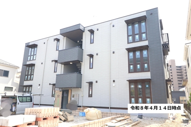 建物外観　外観（完成前）