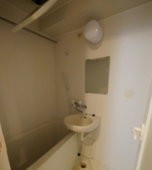 バス・シャワールーム　別部屋参考写真