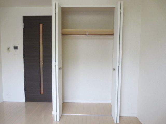 収納　★クローゼットタイプの大型収納★