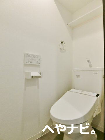 トイレ　※別号室写真です。