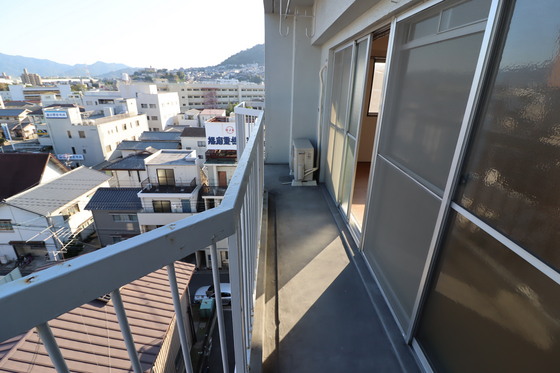 バルコニー　※別部屋の写真です