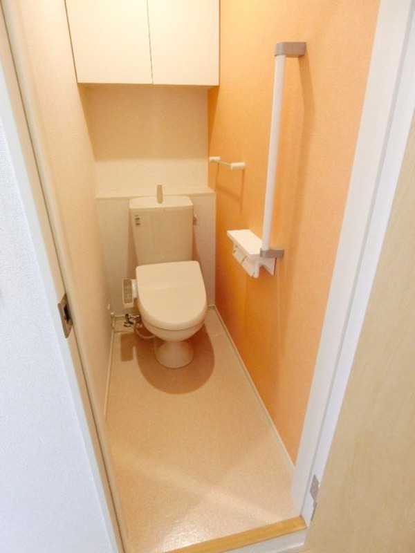 トイレ　図面と現状に相違がある場合には現状を優先
