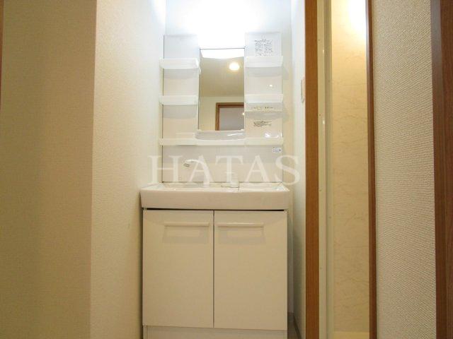 洗面設備　同物件別部屋です。