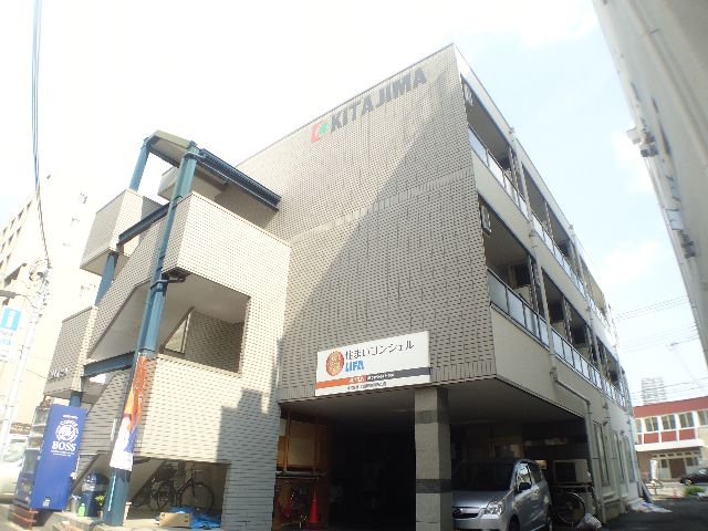 建物外観　JR住吉駅徒歩3分の場所に立地