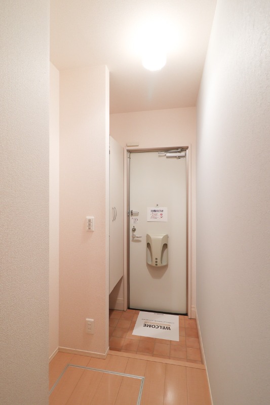 玄関　図面と現状に相違がある場合には現状を優先