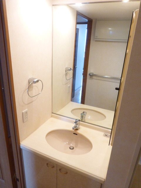 洗面設備　別部屋参考写真
