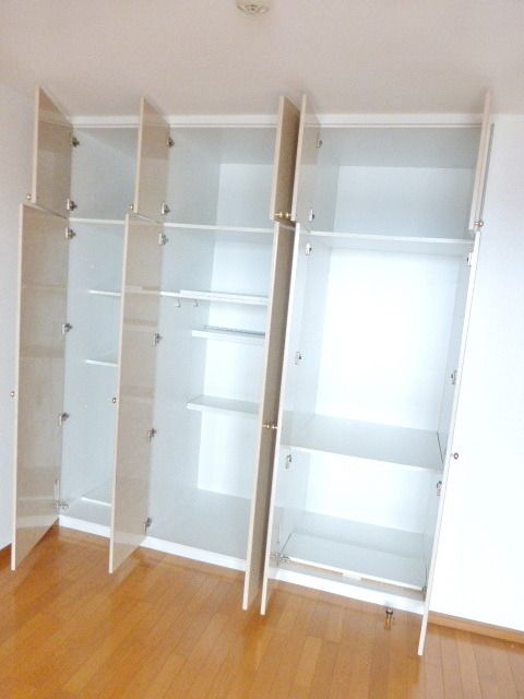 収納　別部屋参考写真