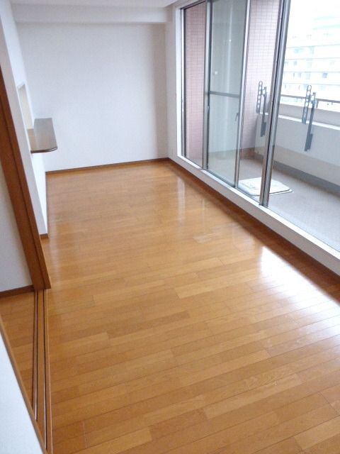 居室・リビング　別部屋参考写真