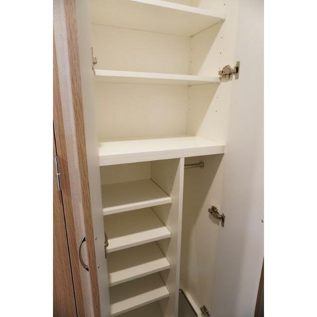 収納　下足入