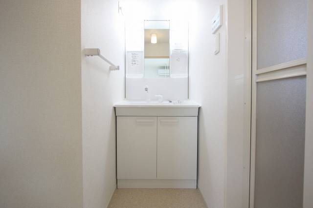 洗面設備　写真は同モデルの物件です