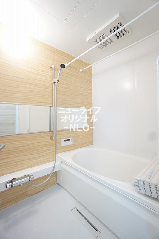 バス・シャワールーム　追い焚き＆浴室乾燥機付き、デザイン性荷も優れたバスルーム☆