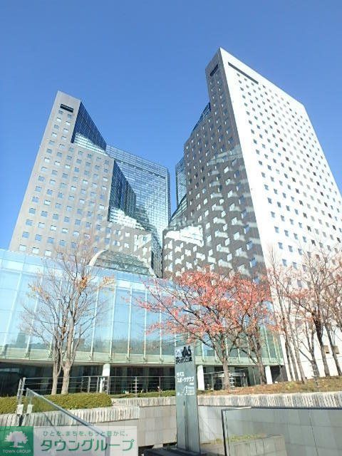 ショッピングセンター　ソリットスクエア川崎（ショッピングセンター）まで116m