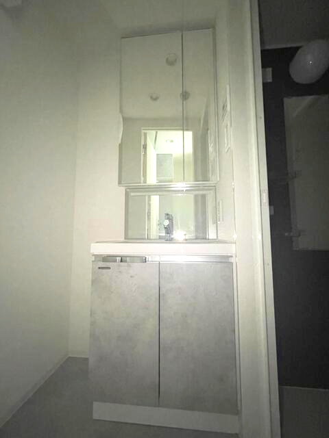 洗面設備　同物件別部屋写真
