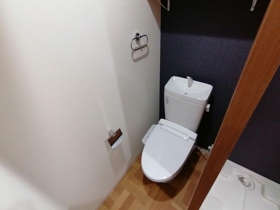 トイレ　※別部屋の写真です