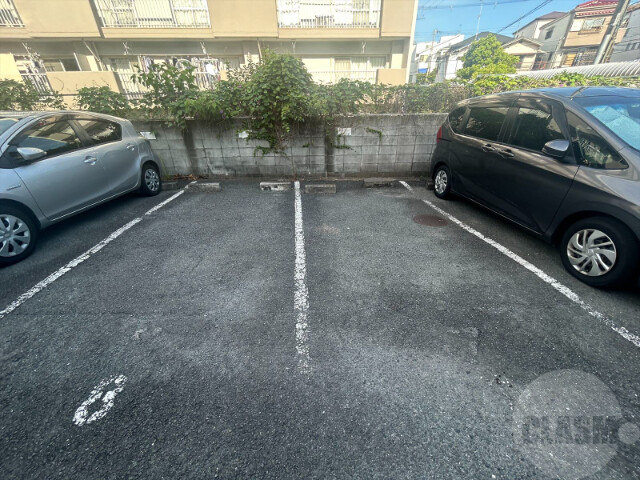 その他共有部分　駐車場