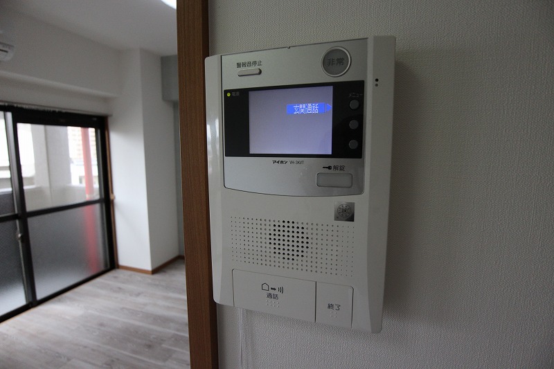 セキュリティ　写真は同物件の別号室です。