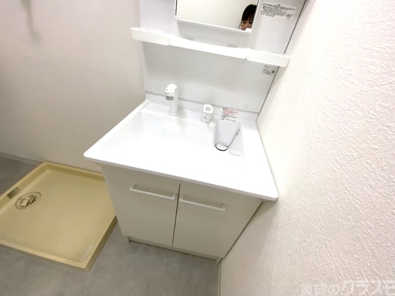 洗面設備　独立洗面台で朝の身だしなみもバッチリ♪