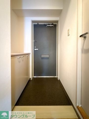 玄関　※別部屋反転タイプ