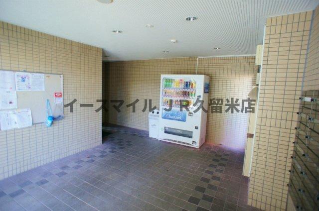 ロビー　建物の内部です