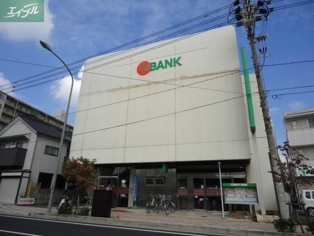 銀行　トマト銀行原尾島支店（銀行）まで308m