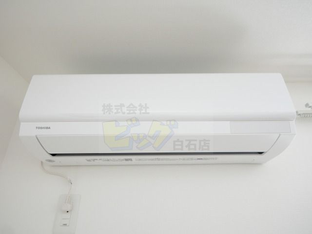 その他設備　エアコン完備で暑い夏も快適です♪