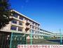 小学校　依知南小学校（小学校）まで650m