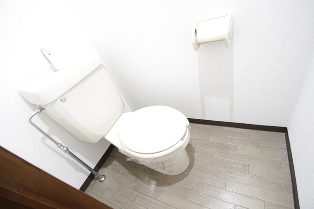 トイレ　※別室のお写真を参考にしております