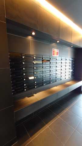エントランス　リライフ浅草店