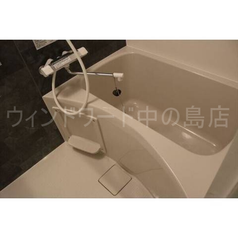 バス・シャワールーム　詳細は、ウィンドワード中の島店までご相談下さい。