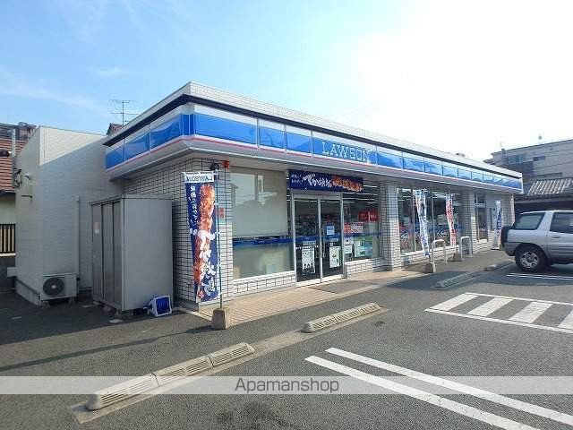 コンビニ　ローソン熊本新屋敷三丁目店（コンビニ）まで400m