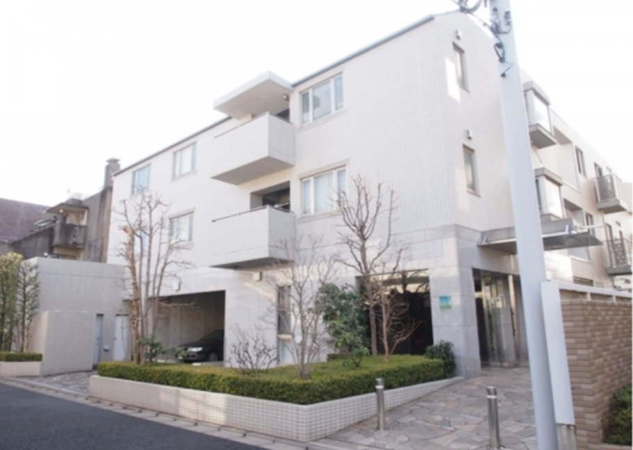 建物外観　外観は落ち着いています