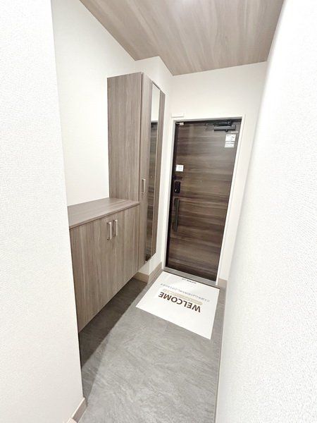 玄関　収納