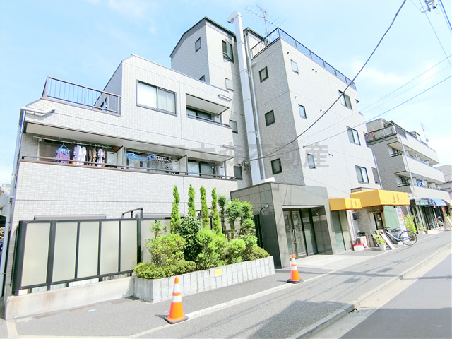 建物外観　2006年11月築　鉄骨造地上5階建てオートロック付きの賃貸