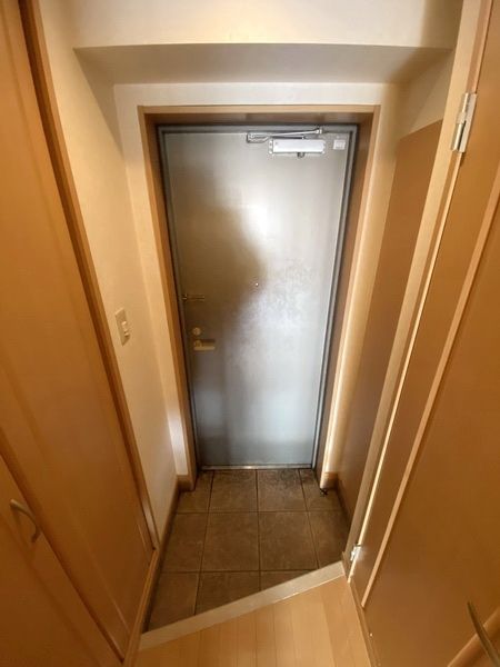 玄関　★お部屋探しは株式会社タウンハウジング東京まで★