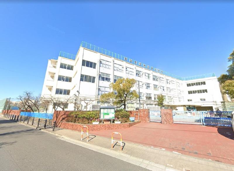 小学校　足立区立中川東小学校（小学校）まで600m