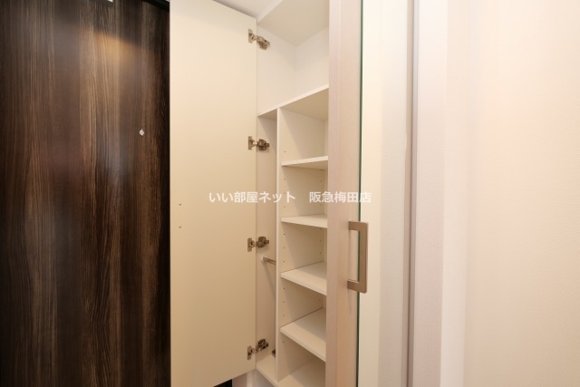 収納　※同仕様写真となります。