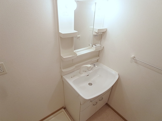 洗面設備　人気のシャンプードレッサー