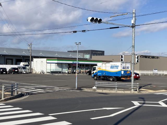 コンビニ　ファミリーマート安八森部店（コンビニ）まで1882m