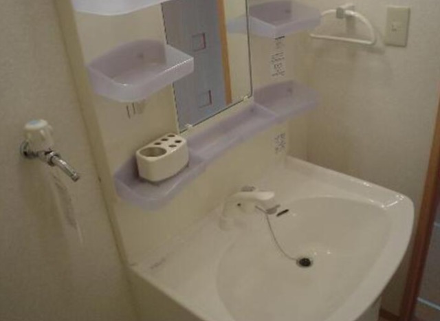 洗面設備　同仕様