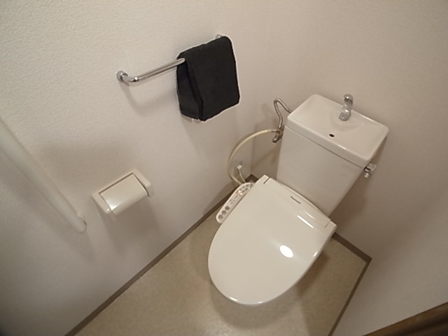 トイレ　お風呂・トイレ別のセパレート